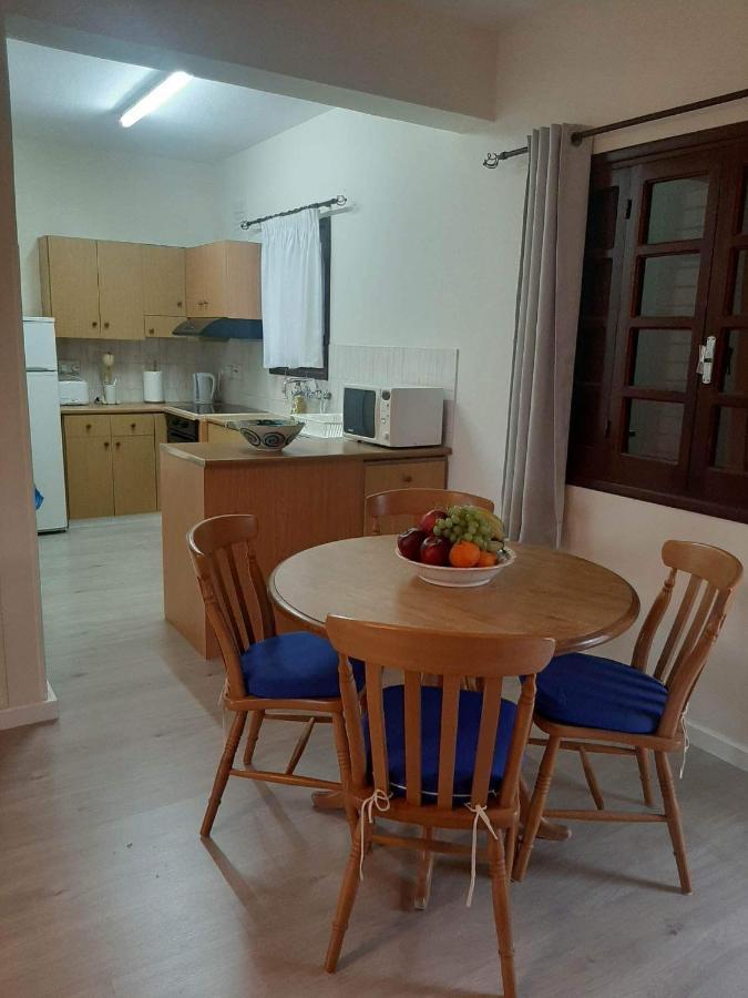 Ferienwohnung Klimataria B2 Pissouri Exterior foto
