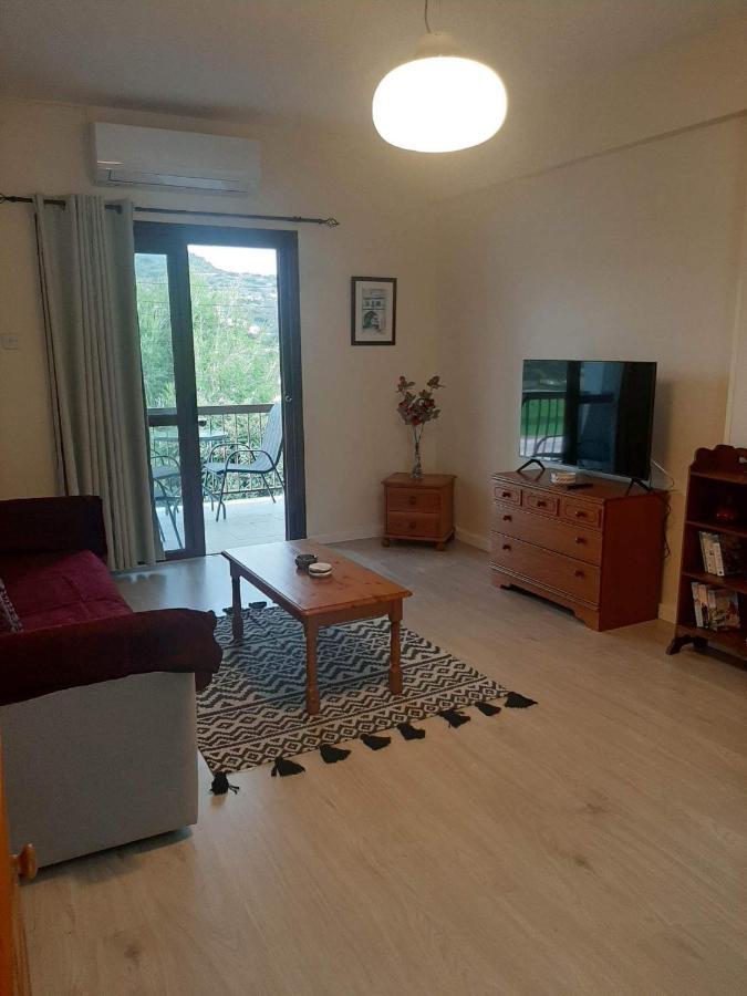 Ferienwohnung Klimataria B2 Pissouri Exterior foto
